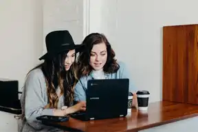 Nowoczesny projekt e-commerce wykonany w Shoplik